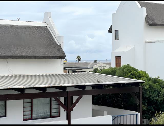 2 BEDROOM APARTMENT TO LET IN MELKBOSSTRAND CENTRAL